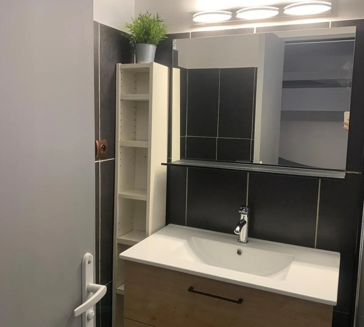 Studio Vue Mer En Centre Ville A 150 M De La Plage Cavalaire-sur-Mer